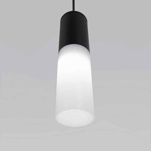 Светильник уличный подвесной ELEKTROSTANDARD GLAS 5602 TECHNO черный a062780