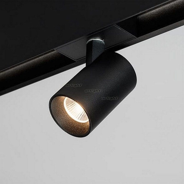 Трековый светильник магнитный ARLIGHT MAG-SPOT-45-R85-7W WARM3000 (BK, 24 DEG, 24V) 026966