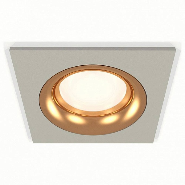 Светильник встраиваемый AMBRELLA LIGHT XC XC7633005