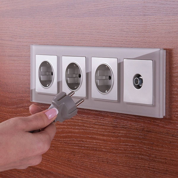 Розетка  TV проходная, серебро , W1184006, WERKEL