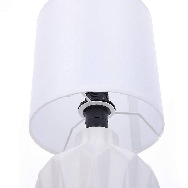 Настольная лампа LUMION ORIGAMIA 8226/1T