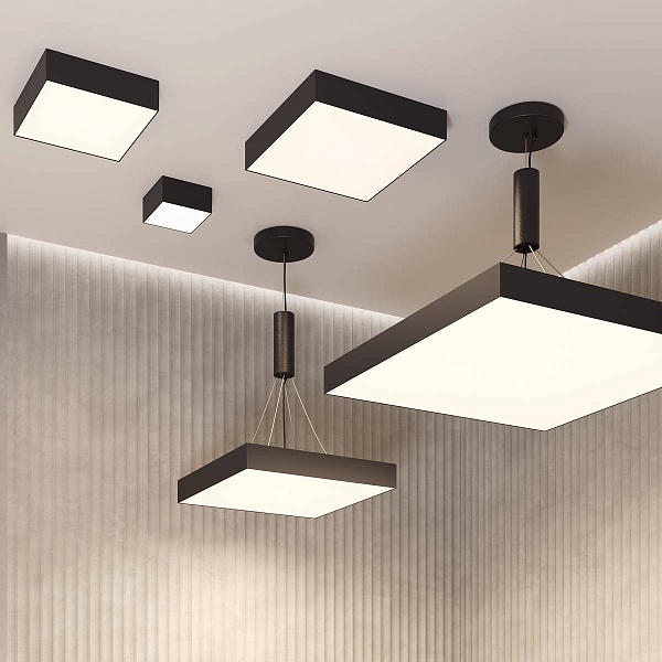 Светильник потолочный MAYTONI ZON C032CL-90W4K-SQ-B