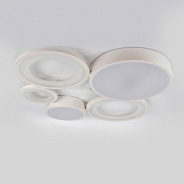 Светильник потолочный ESCADA STREAMLINE 10286/5LED