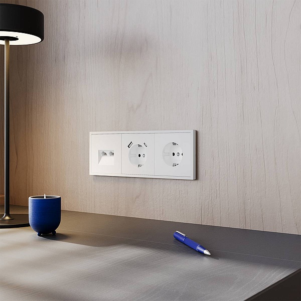Розетка с з/к + 2xUSB, A + C, S70, Белый матовый, VLS040502, VOLTUM