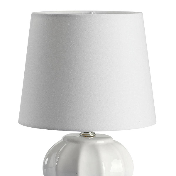 Настольная лампа LUMION MODERNI 8145/1T