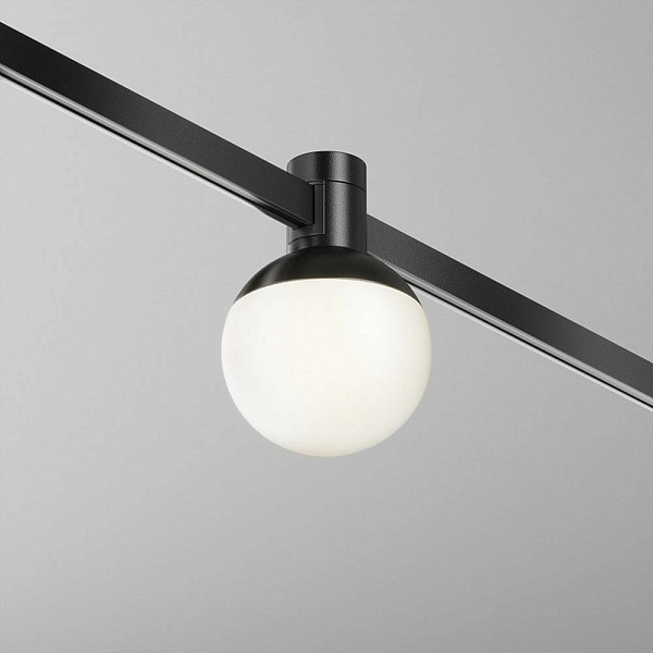Трековый светильник MAYTONI LUNA TR149-1-5W3K-B