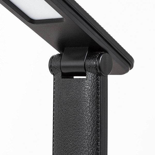 Настольная лампа ARTE LAMP LONDON A5123LT-1BK